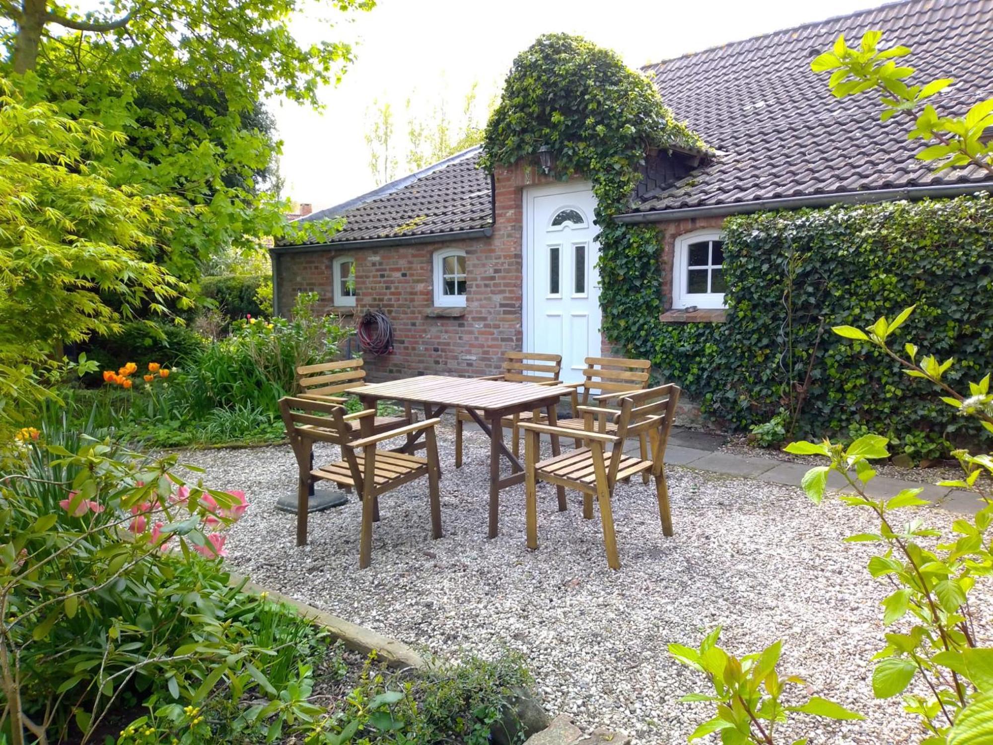 Upleward Cottage ครุมเฮิร์น ภายนอก รูปภาพ